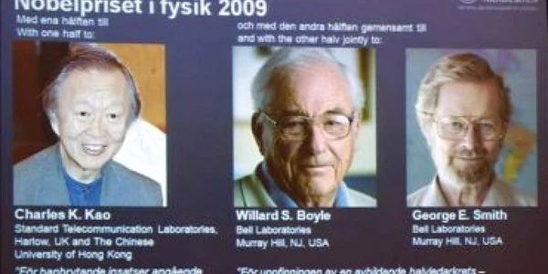 Premiul Nobel pentru fizică, câştigat de un chinez şi doi americani