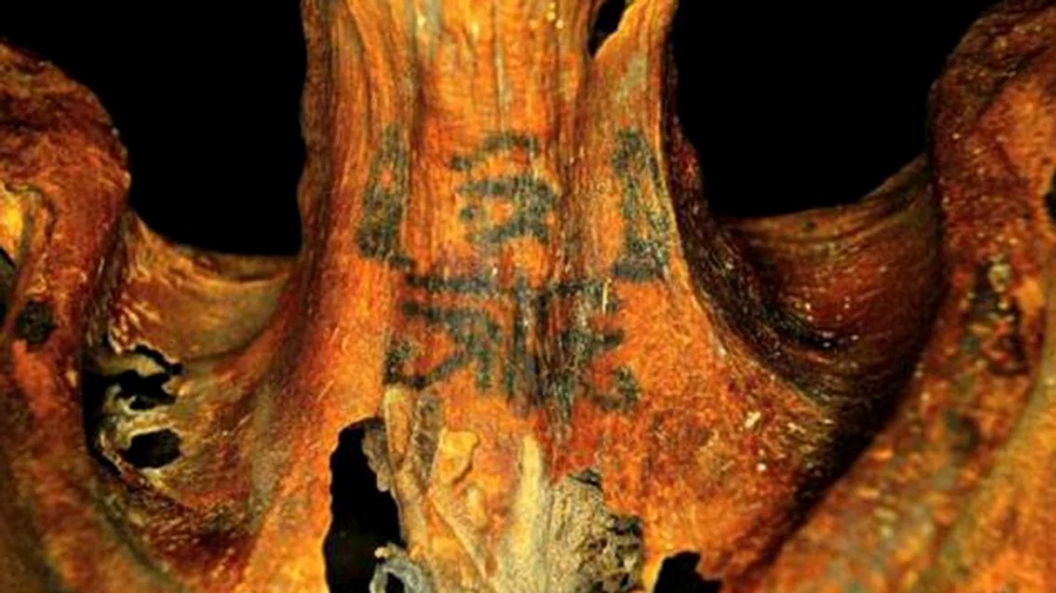 O controversă elucidată   De ce erau mumiile din Luxor tatuate?! jpeg