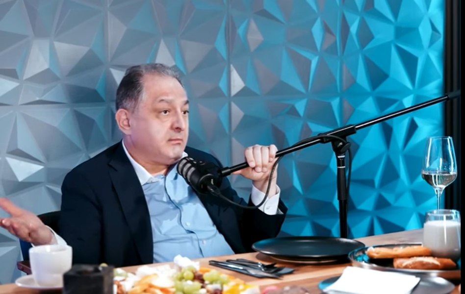 Acuzații cumplite lansate de Vanghelie la adresa lui Becali: „A tâlhărit femeile în vârstă, măicuțele, oamenii amărâți și le-a luat terenurile” 