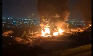 Camp petrolier în flăcări FOTO Captură jpg