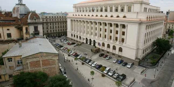 Sediul BNR a fost construit in locul unde se afla Hanul Serban Voda acum mai mult de 100 de ani