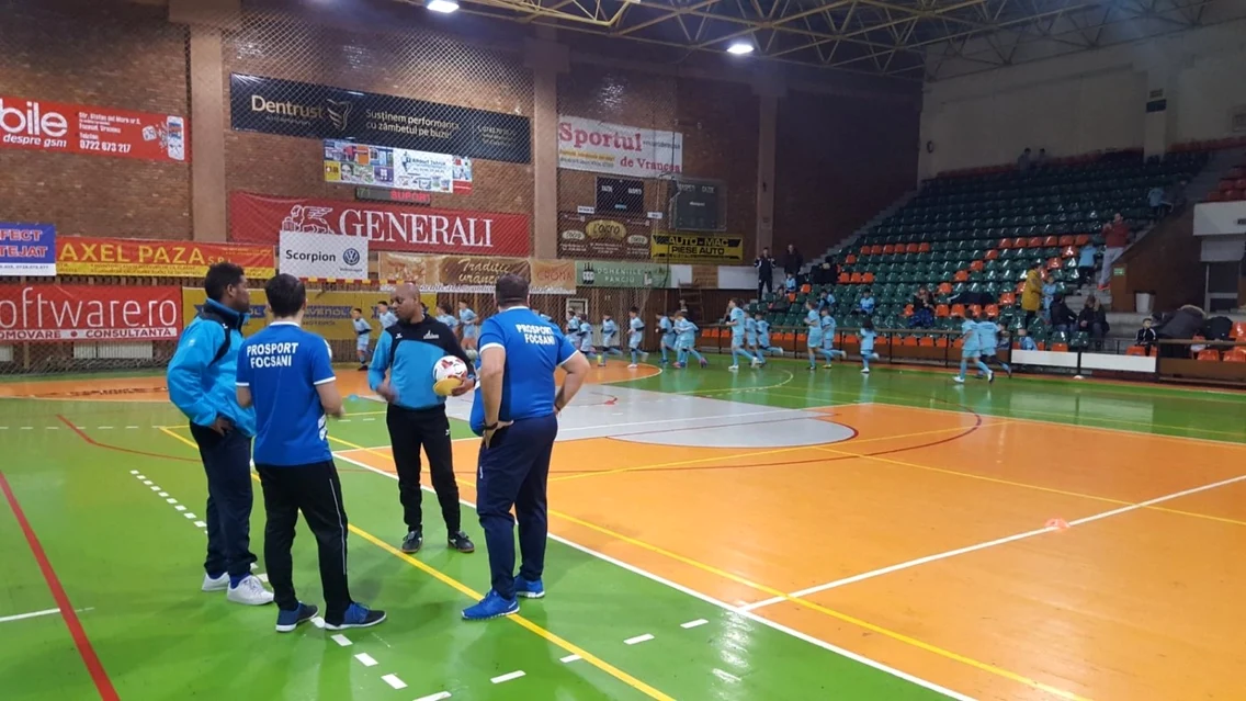 fotbal juvenil