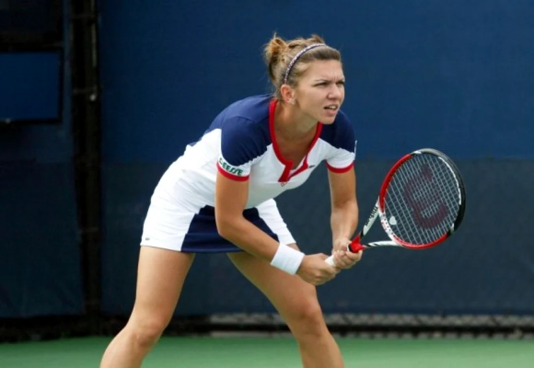 Simona Halep, pe vremea când juca în echipament Lacoste