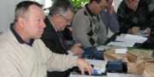 Antrenorii s-au reunit de dimineaţă într-o şedinţă tehnică 