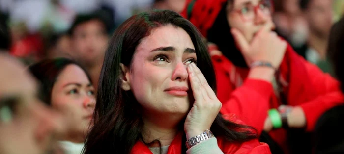Imagini emoționante după eșecul Marocului în semifinala cu Franța.