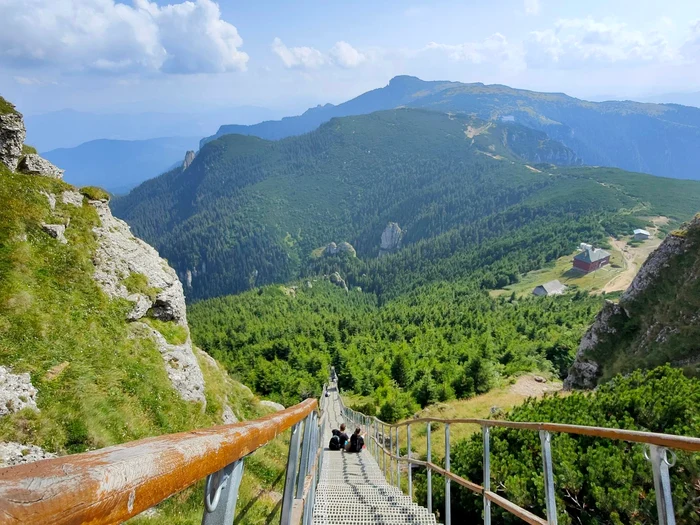 Masivul Ceahlău, vedere de la Toaca FOTO Facebook Muntele Ceahlău - Carmen Șerban