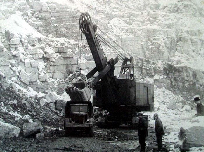 Exploatarea de la Ruschița în anii '50. Ilustrată