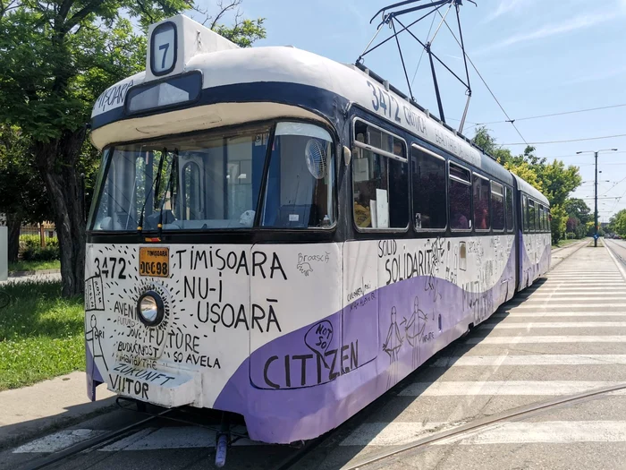 Tramvaiul Poeziei la Timișoara FOTO Ștefan Both