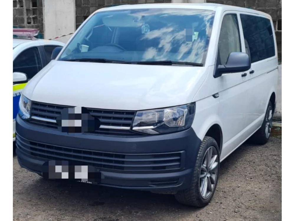 Autoutilatara fusese dată în urmărire de autorităţile britanice FOTO Poliţia Neamţ