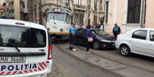 blocaj trafic tramvai bucuresti ghioca