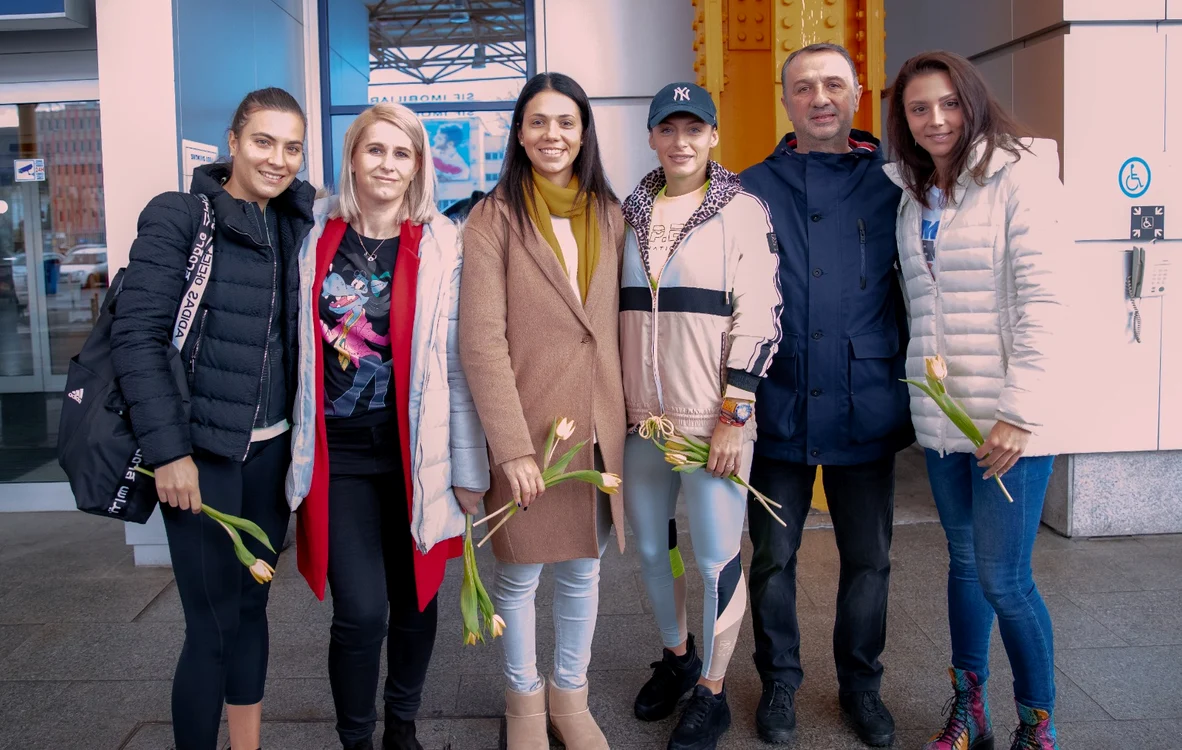 Echipa de Fed Cup a României pentru meciul cu RusiaFoto: Facebook/RomâniaFedCup
