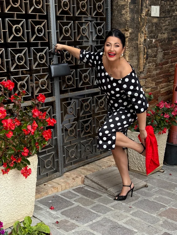 Gabriela Cristea Facebook 5 jpg