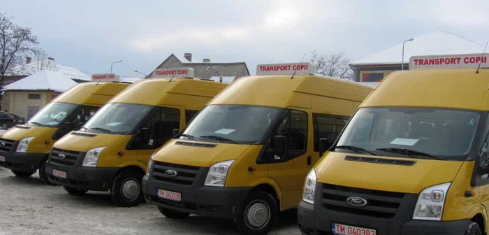 Microbuzul îi va aduce pe copiii din dealul Corbului la şcoală în Sâg