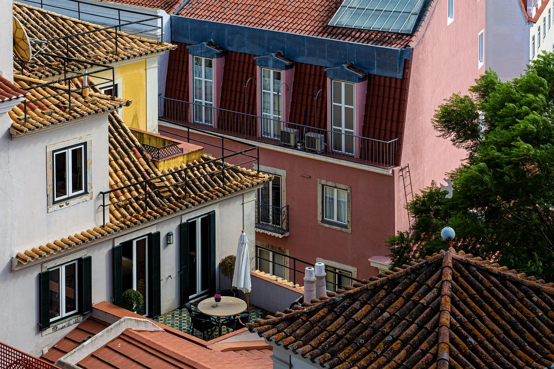 Reducerea distanței se poate face doar cu acordul vecinilor / foto: Pixabay