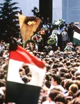 16 iunie 1989: ceremonia de reînhumare a fostului lider politic maghiar Imre Nagy a scos în stradă sute de mii de unguri care contestau tot mai vehement regimul comunist (foto: AFP, Guliver / Getty Images)