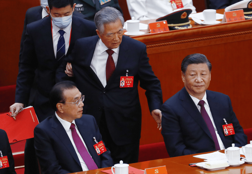 De ce a fost dat afară fostul președinte chinez Hu Jintao de la Congresul Partidului Comunist