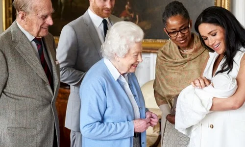 Meghan Markle și prințul Harry au devenit părinții unui băiat perfect sănătos, pe care îl vor boteza Archie jpeg