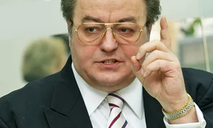 corneliu vadim tudor interviu pa 2 21 2008 1 16 40 pm 2592x3888 1 jpeg