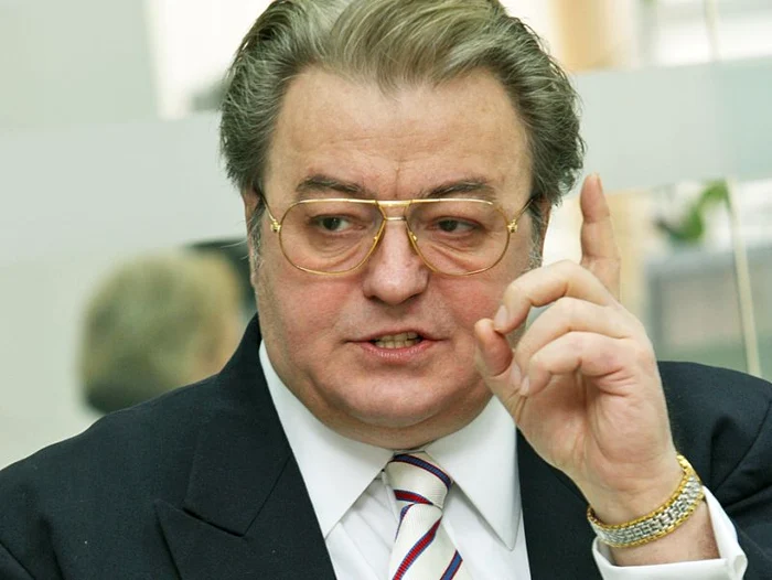 Corneliu Vadim Tudor a avut trei mandate de senator şi a fost vicepreşedinte al SenatuluiFoto: Click!