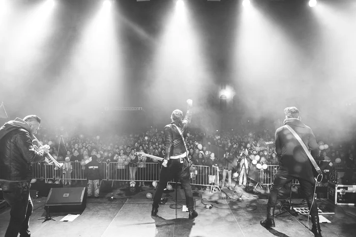 
    Membrii trupei Vunk la filmările clipului piesei 