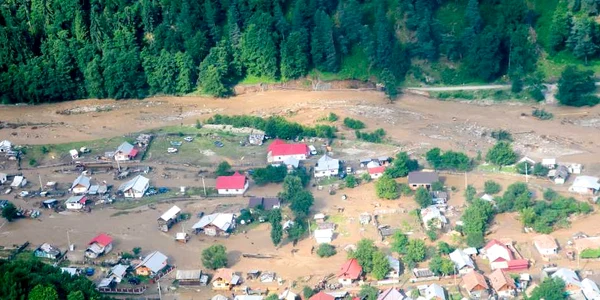 misiune salvare inundatii foto mai