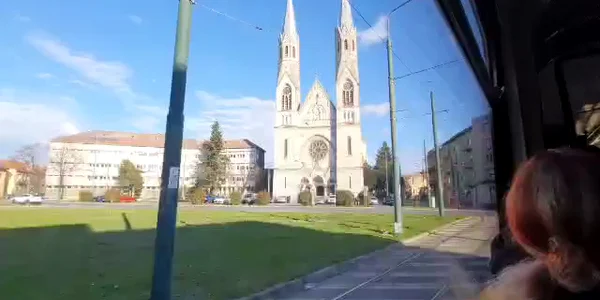 plimbare cu tramvaiul turistic in timisoara mp4 thumbnail png