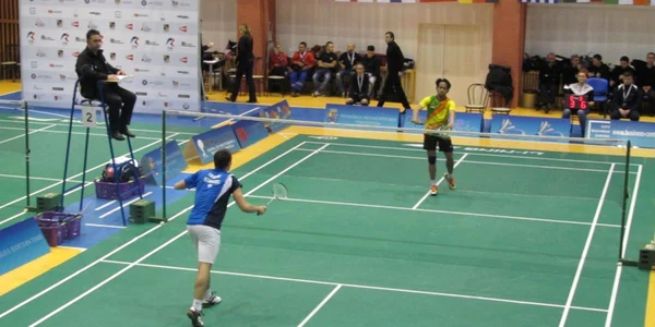 Badminton
