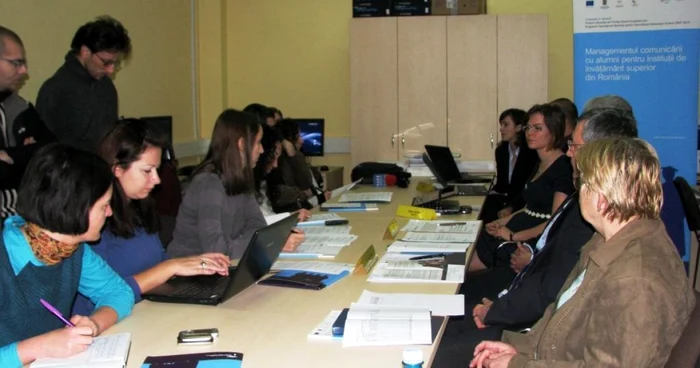 Studenţii şi absolvenţii Universităţii de Vest vor beneficia de proiectul "Consolidarea relaţiei alumni-mediul universitar" FOTO: Arhiva Adevărul