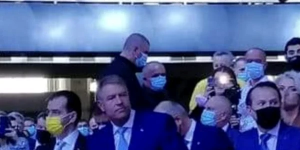 iohannis-congres-pnl-fara-masca Foto Europol