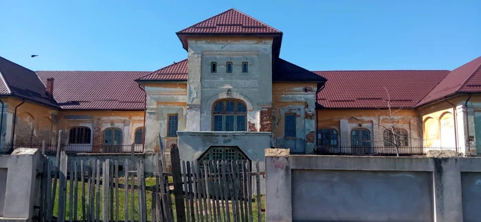 Crama construită pe moșia prințului după planurile uneia celebre din Bordeaux FOTO: Theo Trușcă