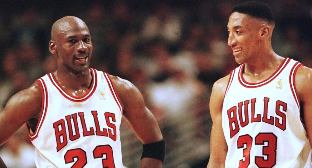 Michael Jordan, dat jos de pe piedestal de Scottie Pippen: „A fost un jucător oribil”