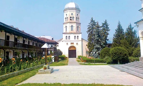 1 57568 original jpg jpeg