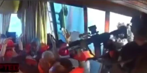 militarii israelieni au urcat la bordul navelor umanitare care se indreptau spre gaza foto captura video png