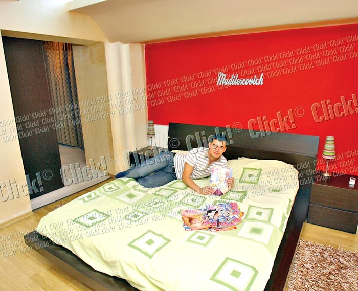 “Dormitorul e amenajat exact aşa cum mi-am dorit”