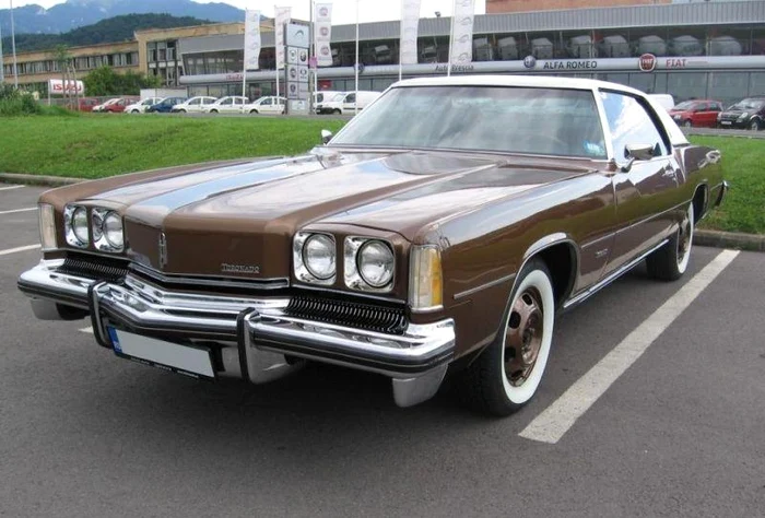 Oldsmobile Toronado (1973) - 28.000 de euro