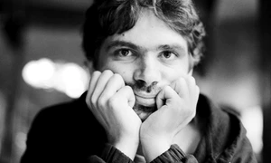 Cinci săptămîni pe podea jpeg