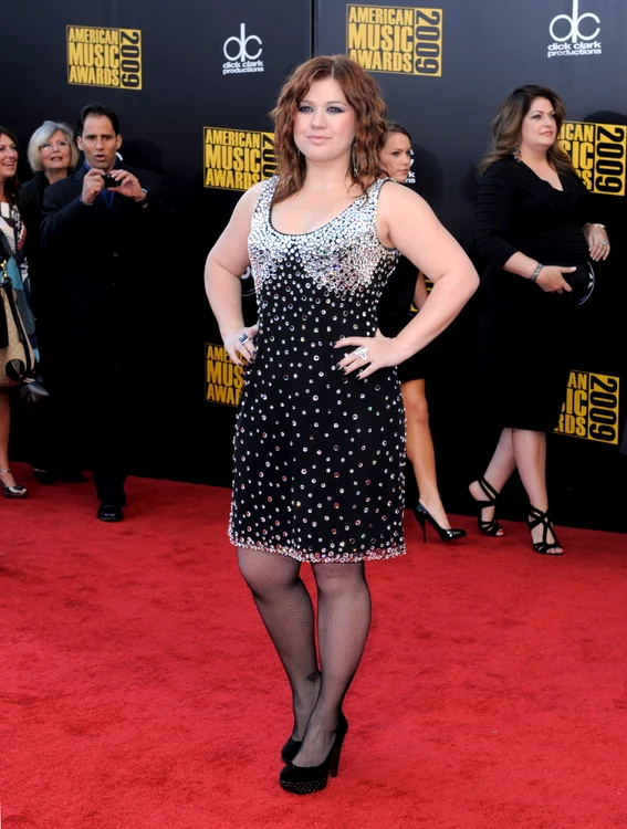 
    Kelly Clarkson (08)  