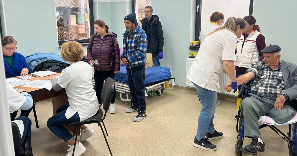 Mărturia tulburătoare a unei paciente care a aflat că are cancer de la medicii veniți în sat pentru screening. „Întotdeauna spunem: nu am bani să merg la doctor!”