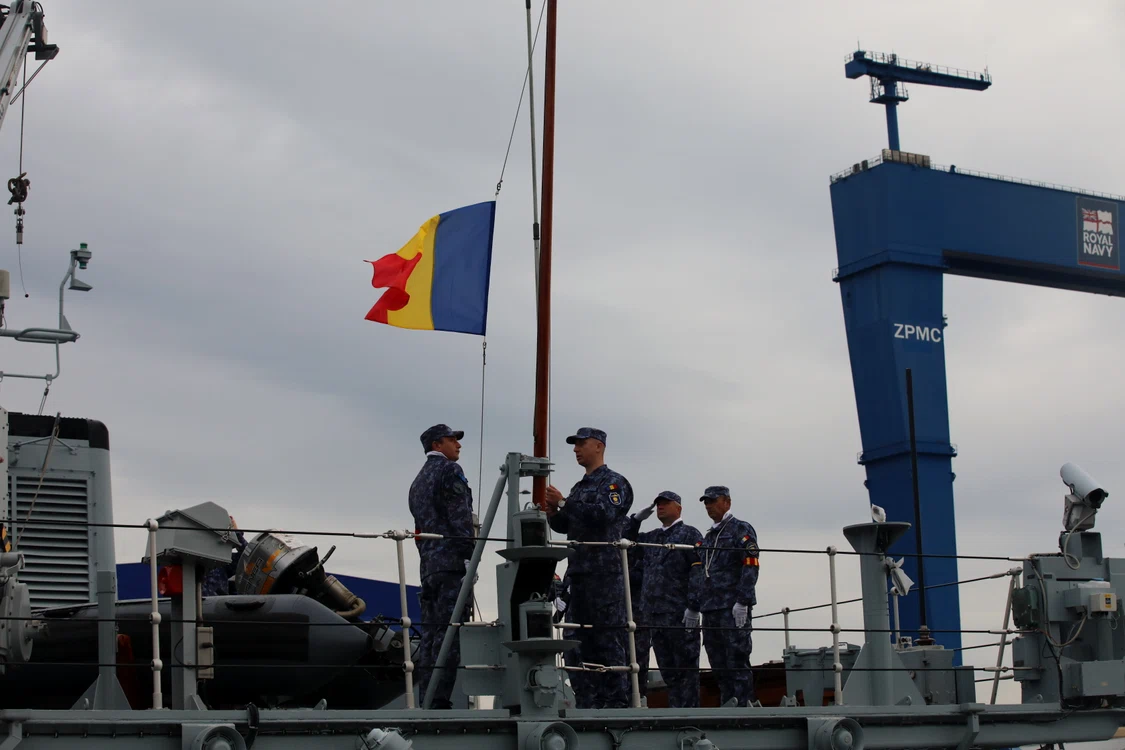 Vânătorul de mine M 270 „Sublocotenent Ion Ghiculescu” FOTO Forțele Navale