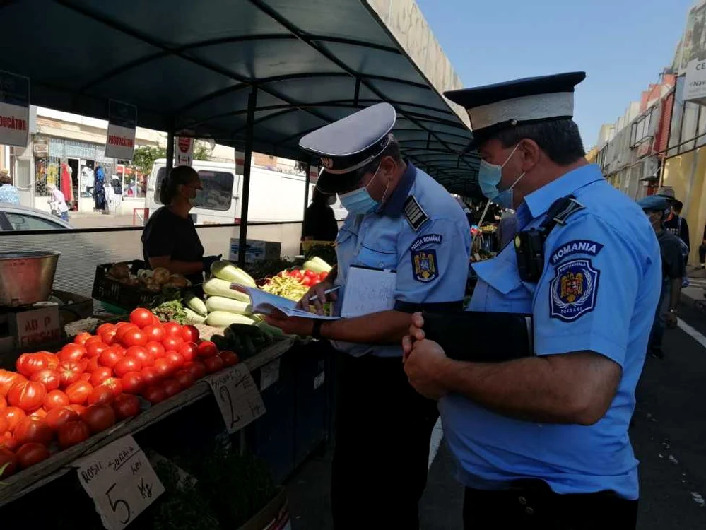 Piaţa Moldovei, verificată la sânge  FOTO: Ştefan Borcea