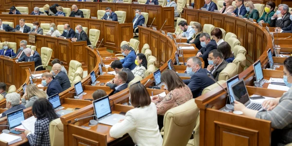 Parlament Moldova