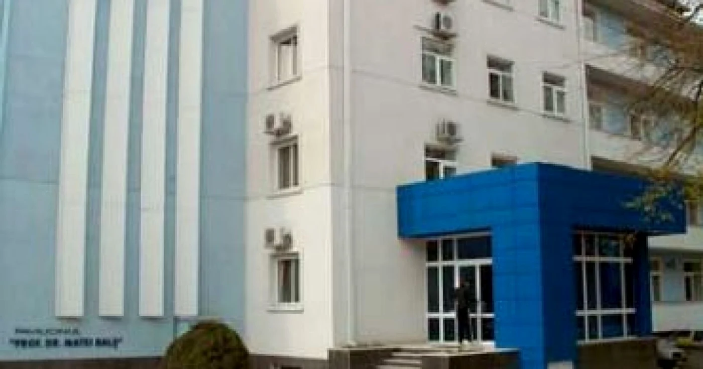 Piteşti: Băiatul diagnosticat cu gripă porcină a fost externat