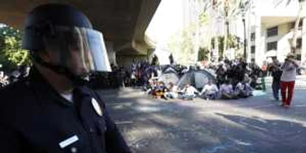 FOTO REUTERS:  Mişcarea „Occupy “ a cuprins întreaga Americă 