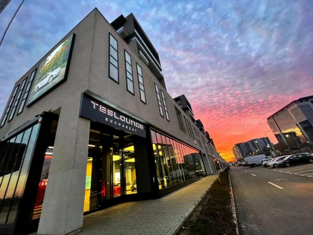 
     Showroom-ul Teslounge Bucharest se află pe Șos. Fabrica de Glucoză  