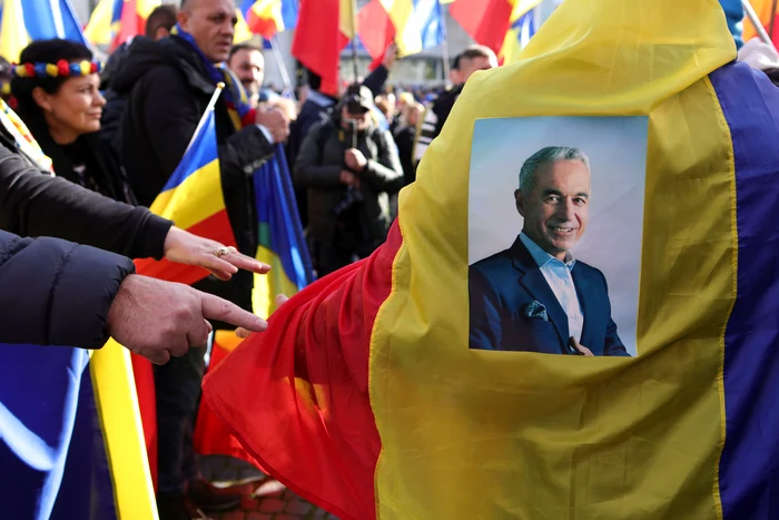 Campania pro-Georgescu, parte din războiul hibrid împotriva României. FOTO: Inquam/Octav Ganea