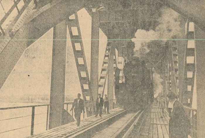 Podul Giurgiu - Ruse, 1954. Sursa: Scânteia
