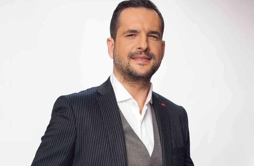 Mădălin Ionescu se luptă de trei sătpămâni cu Covid-ul Sursa: Facebook 