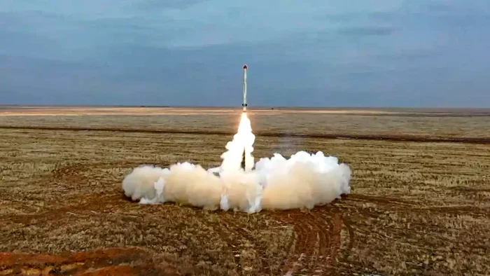 Rusia a lansat o rachetă Oreshnik asupra Ucrainei FOTO: timesnownews.com
