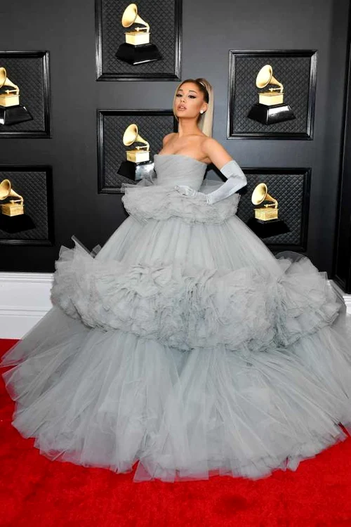 ariana grande a avut o rochie spectaculoasa la gala premiile grammy foto guliver getty images