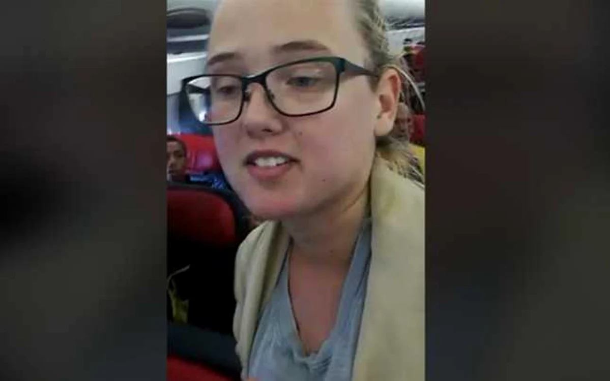 Tânăra din Suedia în timp ce protesta FOTO Captură YouTube